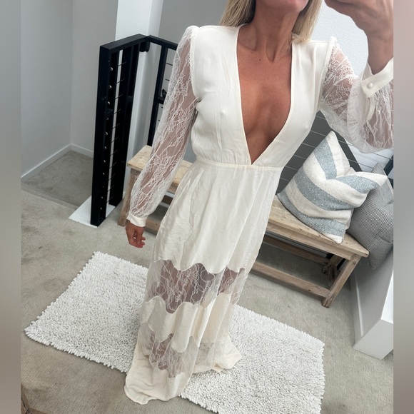 Stone cold fox friar white lace v neck long sleeve maxi gown boho festival M/L - Picture 6 of 17